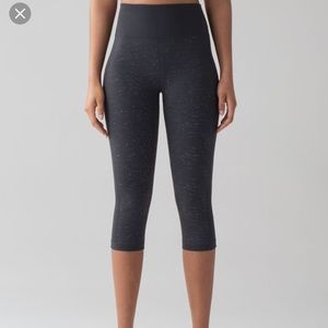 Lululemon cropped leggings